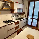Umanesimo Apartamento